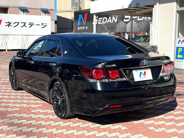 クラウンハイブリッド アスリートＳ　Ｊ－フロンティアリミテッド　後期　黒革　シートベンチレーション　純正ＯＰ１８インチＡＷ　レークル　プリクラ　純正ＳＤナビ　ＬＥＤヘッド　バックカメラ　ウッドコンビステアリング　パワーシート　アルミペダル　ＥＴＣ　禁煙車（24枚目）