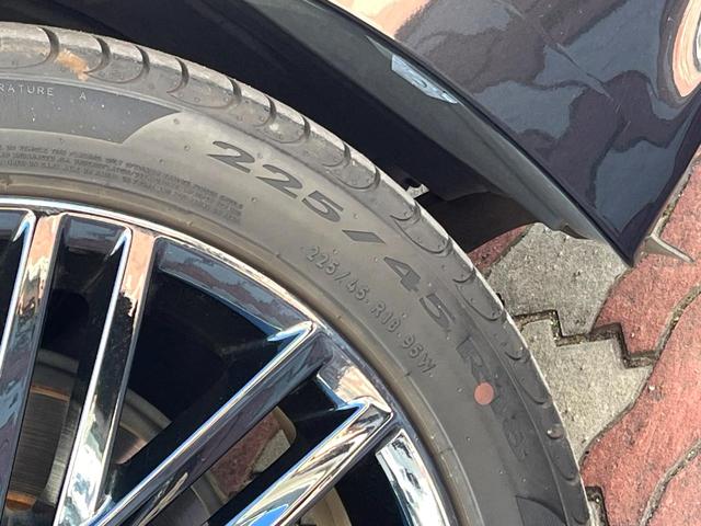 クラウンハイブリッド アスリートＳ　Ｊ－フロンティアリミテッド　後期　黒革　シートベンチレーション　純正ＯＰ１８インチＡＷ　レークル　プリクラ　純正ＳＤナビ　ＬＥＤヘッド　バックカメラ　ウッドコンビステアリング　パワーシート　アルミペダル　ＥＴＣ　禁煙車（28枚目）