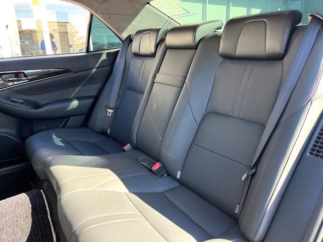 クラウンハイブリッド アスリートＳ　Ｊ－フロンティアリミテッド　後期　黒革　シートベンチレーション　純正ＯＰ１８インチＡＷ　レークル　プリクラ　純正ＳＤナビ　ＬＥＤヘッド　バックカメラ　ウッドコンビステアリング　パワーシート　アルミペダル　ＥＴＣ　禁煙車（34枚目）