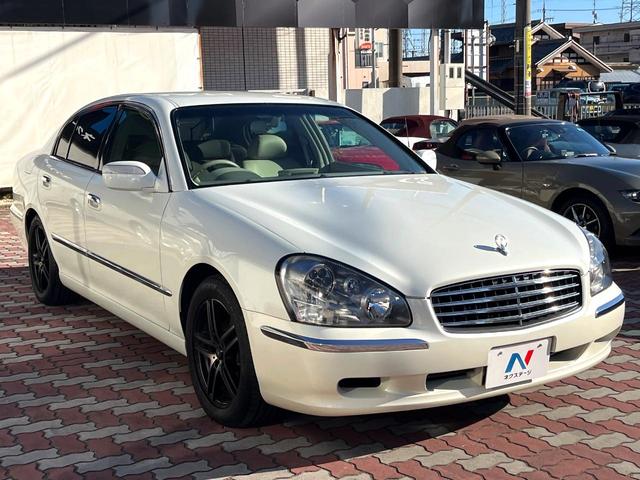 シーマ ４５０ＸＶ　シートヒーター　白革　クルコン　バックカメラ　ＨＩＤヘッド　オートライト　１７インチＡＷ　メモリー付きパワーシート　ウッドコンビステアリング　オートエアコン　オートワイパー　ＥＴＣ（16枚目）