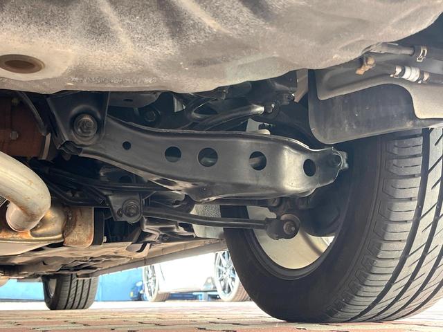 シーマ ４５０ＸＶ　シートヒーター　白革　クルコン　バックカメラ　ＨＩＤヘッド　オートライト　１７インチＡＷ　メモリー付きパワーシート　ウッドコンビステアリング　オートエアコン　オートワイパー　ＥＴＣ（22枚目）