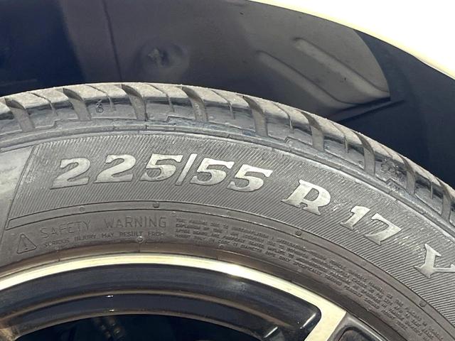 シーマ ４５０ＸＶ　シートヒーター　白革　クルコン　バックカメラ　ＨＩＤヘッド　オートライト　１７インチＡＷ　メモリー付きパワーシート　ウッドコンビステアリング　オートエアコン　オートワイパー　ＥＴＣ（28枚目）