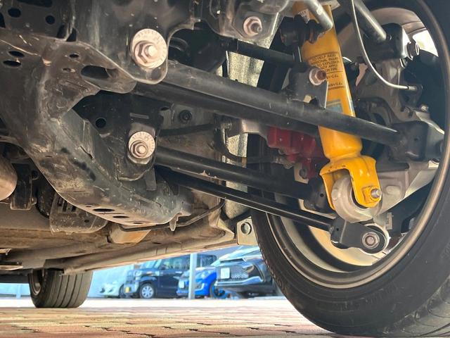 ロードスター ＲＳ　バックカメラ　ＢＯＳＥサウンド　衝突被害軽減システム　禁煙車　ハーフレザーシート　全席シートヒーター　コーナーセンサー　スマートキー　ＬＥＤヘッド　ビルトインＥＴＣ　クルコン　純正１６インチアルミ（21枚目）