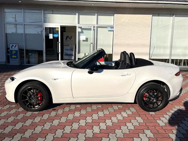 ロードスター ＲＳ　バックカメラ　ＢＯＳＥサウンド　衝突被害軽減システム　禁煙車　ハーフレザーシート　全席シートヒーター　コーナーセンサー　スマートキー　ＬＥＤヘッド　ビルトインＥＴＣ　クルコン　純正１６インチアルミ（27枚目）