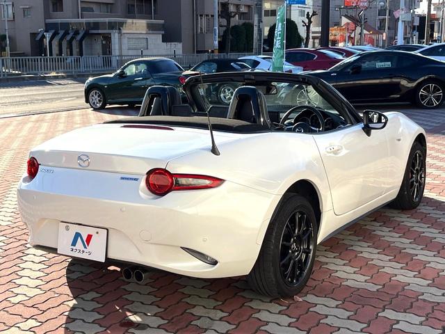 ロードスター ＲＳ　バックカメラ　ＢＯＳＥサウンド　衝突被害軽減システム　禁煙車　ハーフレザーシート　全席シートヒーター　コーナーセンサー　スマートキー　ＬＥＤヘッド　ビルトインＥＴＣ　クルコン　純正１６インチアルミ（31枚目）