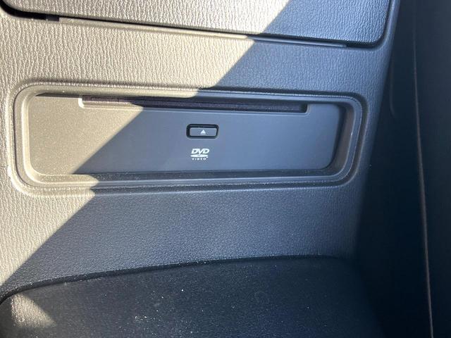 ロードスター ＲＳ　バックカメラ　ＢＯＳＥサウンド　衝突被害軽減システム　禁煙車　ハーフレザーシート　全席シートヒーター　コーナーセンサー　スマートキー　ＬＥＤヘッド　ビルトインＥＴＣ　クルコン　純正１６インチアルミ（50枚目）