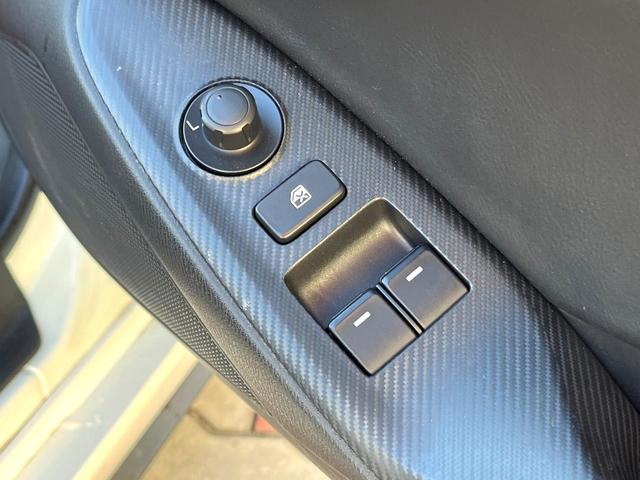 ロードスター ＲＳ　バックカメラ　ＢＯＳＥサウンド　衝突被害軽減システム　禁煙車　ハーフレザーシート　全席シートヒーター　コーナーセンサー　スマートキー　ＬＥＤヘッド　ビルトインＥＴＣ　クルコン　純正１６インチアルミ（53枚目）