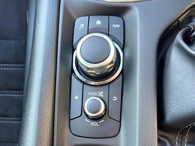 ロードスター ＲＳ　バックカメラ　ＢＯＳＥサウンド　衝突被害軽減システム　禁煙車　ハーフレザーシート　全席シートヒーター　コーナーセンサー　スマートキー　ＬＥＤヘッド　ビルトインＥＴＣ　クルコン　純正１６インチアルミ（56枚目）