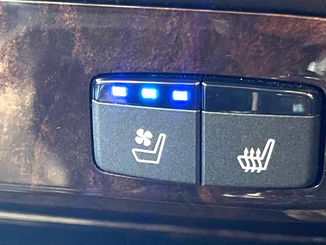 レジェンド ベースグレード 禁煙車 無限エアロ サンルーフ Krellサウンド 全周囲カメラ ベンチレーション 黒革 レークル HUD CMBS 純正19インチAW 革巻きステアリング LEDヘッド パワーシート パドルシフト(7枚目)