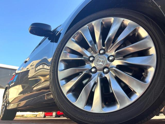 レジェンド ベースグレード 禁煙車 無限エアロ サンルーフ Krellサウンド 全周囲カメラ ベンチレーション 黒革 レークル HUD CMBS 純正19インチAW 革巻きステアリング LEDヘッド パワーシート パドルシフト(13枚目)