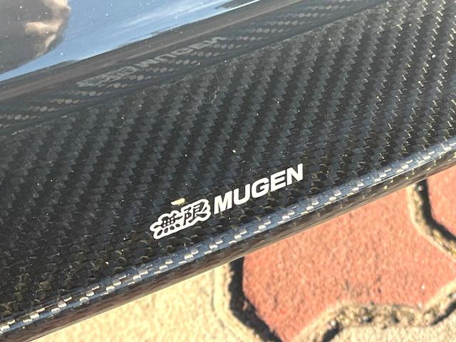 レジェンド ベースグレード 禁煙車 無限エアロ サンルーフ Krellサウンド 全周囲カメラ ベンチレーション 黒革 レークル HUD CMBS 純正19インチAW 革巻きステアリング LEDヘッド パワーシート パドルシフト(33枚目)