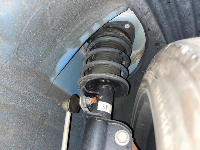 ８６ ＧＴ　後期　禁煙車　クルコン　パドルシフト　純正１７インチＡＷ　ＬＥＤヘッド　バックカメラ　革巻きステアリング　ファブリックシート　オートエアコン　スマートキー　リアフォグ　アルミペダル　オートライト（20枚目）