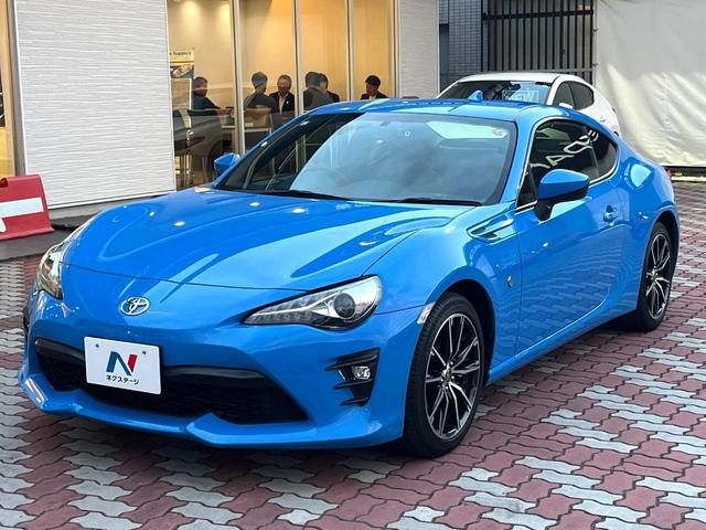 ８６ ＧＴ　後期　禁煙車　クルコン　パドルシフト　純正１７インチＡＷ　ＬＥＤヘッド　バックカメラ　革巻きステアリング　ファブリックシート　オートエアコン　スマートキー　リアフォグ　アルミペダル　オートライト（26枚目）