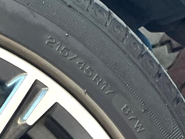 ８６ ＧＴ　後期　禁煙車　クルコン　パドルシフト　純正１７インチＡＷ　ＬＥＤヘッド　バックカメラ　革巻きステアリング　ファブリックシート　オートエアコン　スマートキー　リアフォグ　アルミペダル　オートライト（29枚目）