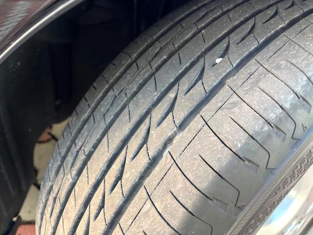 セルシオ Ｃ仕様　インテリアセレクション　後期　Ｖ８　メーカーナビ　バックカメラ　ムーンルーフ　セミアニリン革　全席パワーシート　全席シートヒーター　シートベンチレーション　ウッドコンビステアリング　純正１７インチＡＷ　ＨＩＤヘッド　クルコン（46枚目）