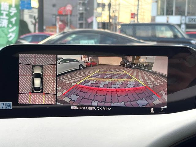 ＭＡＺＤＡ３ファストバック １５Ｓ　１００周年特別記念車　６ＭＴ　禁煙車　ＢＯＳＥサウンド　全周囲カメラ　赤革　シートヒーター　パワーシート　クルージングトラフィックサポート　アダプティブＬＥＤヘッド　革巻きステアリング　ステアリングヒーター　専用ボディ色（53枚目）
