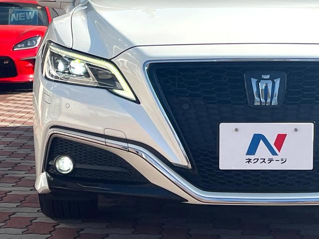 クラウンハイブリッド ＲＳアドバンス　Ｆｏｕｒ　４ＷＤ　ムーンルーフ　黒革　シートベンチレーション　禁煙車　ＢＳＭ　ＲＣＴＡＢ　カラーＨＵＤ　シートメモリ　３眼ＬＥＤヘッド　革巻きステアリング　パドルシフト　セーフティセンス　メーカーナビ　ＥＴＣ（22枚目）