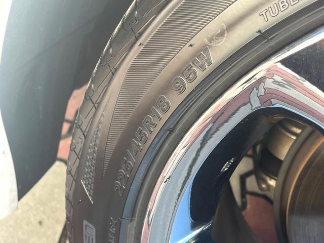 クラウンハイブリッド ＲＳアドバンス　Ｆｏｕｒ　４ＷＤ　ムーンルーフ　黒革　シートベンチレーション　禁煙車　ＢＳＭ　ＲＣＴＡＢ　カラーＨＵＤ　シートメモリ　３眼ＬＥＤヘッド　革巻きステアリング　パドルシフト　セーフティセンス　メーカーナビ　ＥＴＣ（33枚目）