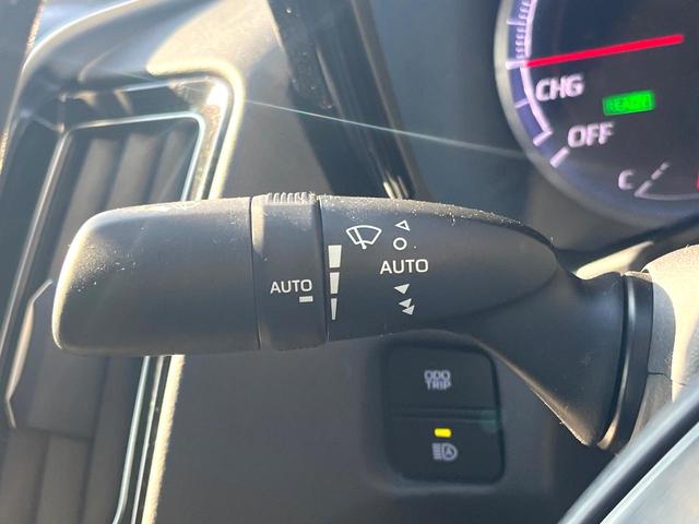 クラウンハイブリッド ＲＳアドバンス　Ｆｏｕｒ　４ＷＤ　ムーンルーフ　黒革　シートベンチレーション　禁煙車　ＢＳＭ　ＲＣＴＡＢ　カラーＨＵＤ　シートメモリ　３眼ＬＥＤヘッド　革巻きステアリング　パドルシフト　セーフティセンス　メーカーナビ　ＥＴＣ（46枚目）