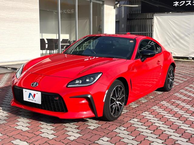 ＧＲ８６ ＳＺ　Ｂ型　１オーナー　禁煙車　純正ＳＤナビ　バックカメラ　純正フロアマット　ＥＴＣ　アイサイト　純正１７インチＡＷ　革巻きステアリング　パドルシフト　ＬＥＤヘッド　ハイビームアシスト　スマートキー（24枚目）