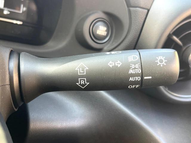 ＧＲ８６ ＳＺ　Ｂ型　１オーナー　禁煙車　純正ＳＤナビ　バックカメラ　純正フロアマット　ＥＴＣ　アイサイト　純正１７インチＡＷ　革巻きステアリング　パドルシフト　ＬＥＤヘッド　ハイビームアシスト　スマートキー（37枚目）