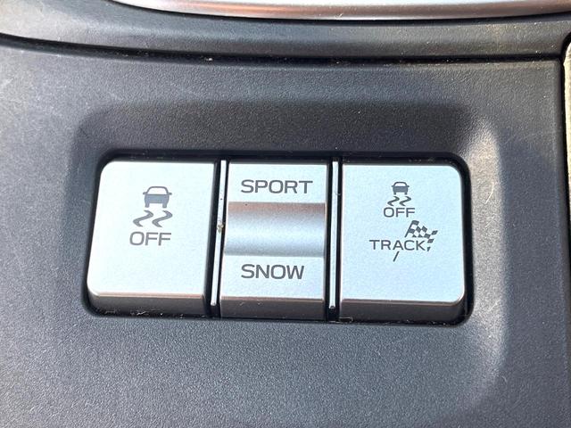 ＧＲ８６ ＳＺ　Ｂ型　１オーナー　禁煙車　純正ＳＤナビ　バックカメラ　純正フロアマット　ＥＴＣ　アイサイト　純正１７インチＡＷ　革巻きステアリング　パドルシフト　ＬＥＤヘッド　ハイビームアシスト　スマートキー（42枚目）