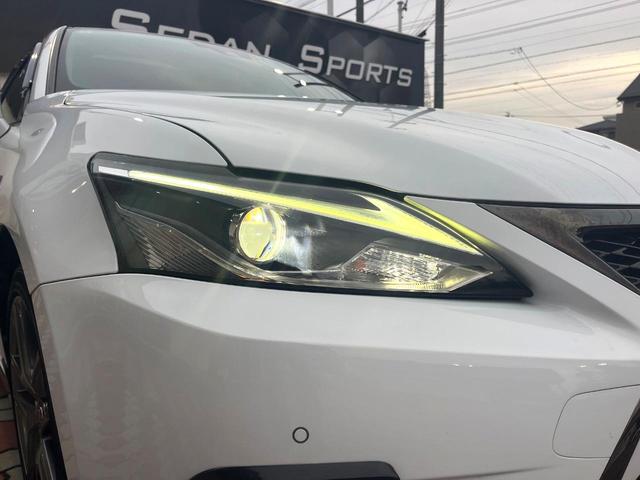 ＣＴ ＣＴ２００ｈ　Ｆスポーツ　サンルーフ　バックカメラ　衝突被害軽減システム　レーダークルーズ　禁煙車　ドラレコ　コーナーセンサー　スマートキー　ＬＥＤヘッド　ＥＴＣ２．０　純正１７インチアルミ　オートハイビーム　車線逸脱警報（14枚目）