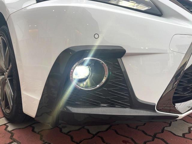 ＣＴ ＣＴ２００ｈ　Ｆスポーツ　サンルーフ　バックカメラ　衝突被害軽減システム　レーダークルーズ　禁煙車　ドラレコ　コーナーセンサー　スマートキー　ＬＥＤヘッド　ＥＴＣ２．０　純正１７インチアルミ　オートハイビーム　車線逸脱警報（25枚目）