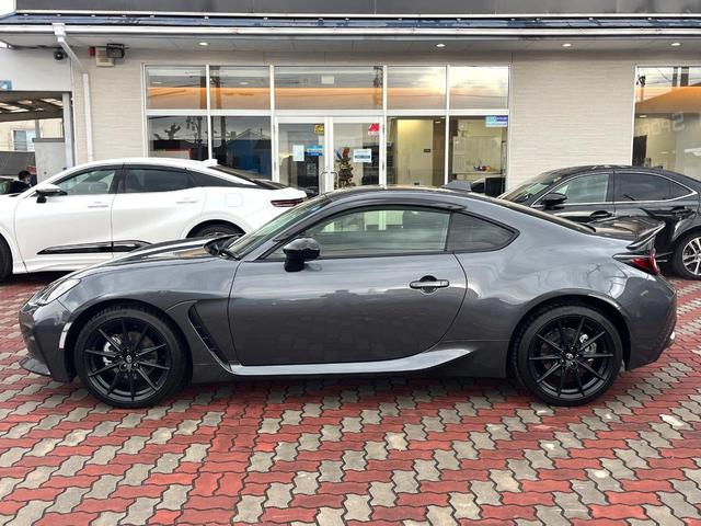 GR86 RZ 6MT 禁煙車 バックカメラ ハーフレザー シートヒーター 純正18インチAW リヤスポイラー LEDヘッド クルコン 革巻きステアリング オートエアコン スマートキー オートライト ETC(27枚目)