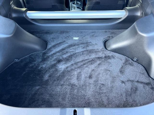 フェアレディZ バージョンS 6MT 純正レイズ製19インチブラック鍛造アルミ レッドブレーキキャリパー メカニカルLSD アップルカープレイ対応9インチコネクトナビ インテリジェントクルコン 405馬力 ワンオーナー 禁煙車(9枚目)