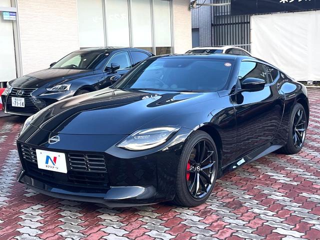 フェアレディZ バージョンS 6MT 純正レイズ製19インチブラック鍛造アルミ レッドブレーキキャリパー メカニカルLSD アップルカープレイ対応9インチコネクトナビ インテリジェントクルコン 405馬力 ワンオーナー 禁煙車(20枚目)