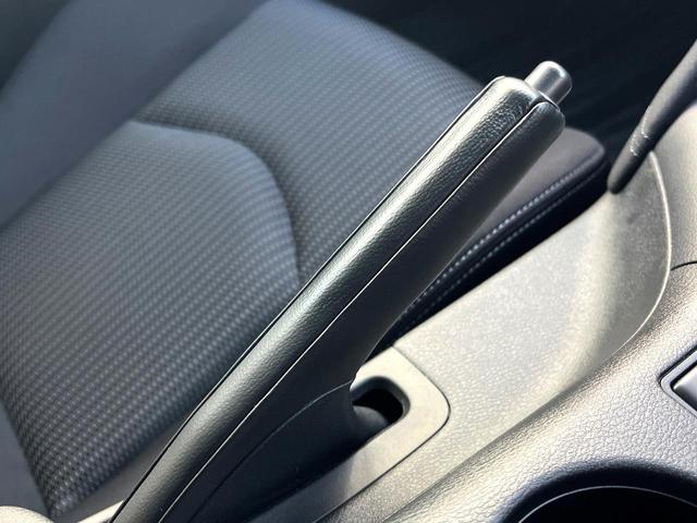 フェアレディZ バージョンS 6MT 純正レイズ製19インチブラック鍛造アルミ レッドブレーキキャリパー メカニカルLSD アップルカープレイ対応9インチコネクトナビ インテリジェントクルコン 405馬力 ワンオーナー 禁煙車(49枚目)