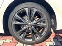 ハイブリッド　ダブルバイビー　禁煙車　ブラインドスポットモニター　純正ナビ　セーフティセンス　オートマチックハイビーム　ＬＥＤヘッドライト　純正１７インチアルミホイール　グレーメタリックミラー／リアスポイラー　後席アームレスト（28枚目）