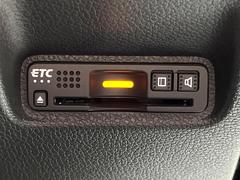 【ＥＴＣ】高速道路の料金所をストレスなく通過！話題のスポットやサービスエリアに多い「スマートIntercooler」利用時は必須のアイテムです。当店でセットアップを実施、ご納車当日からすぐにご利用いただけます！ 7