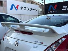 【大型リヤスポイラー】スポーツカーらしさがグッと引き立つ大型リヤスポイラーを装着♪高速走行時のスタビリティ（走行安定性）向上に役立ちます。 5