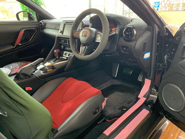 ＧＴ－Ｒ ニスモ　禁煙車　ＥＴＣ　バックカメラ　スマートキー　カーボンシート　ＮＩＳＭＯ専用カーボンエアロ　専用２０インチ鍛造ＡＷ（22枚目）