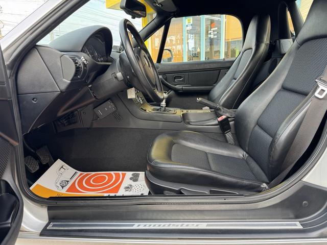 Z3ロードスター 2.2i 5速MT ハードトップ付 BBS17AW 記録簿 スペアキー ETC ブラックレザー ホロ綺麗(22枚目)