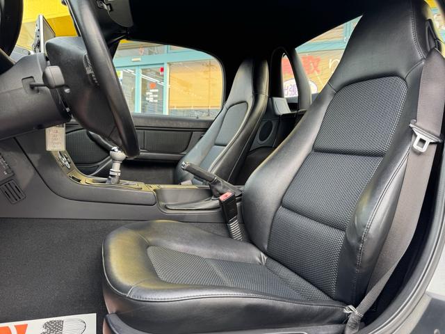 Z3ロードスター 2.2i 5速MT ハードトップ付 BBS17AW 記録簿 スペアキー ETC ブラックレザー ホロ綺麗(23枚目)