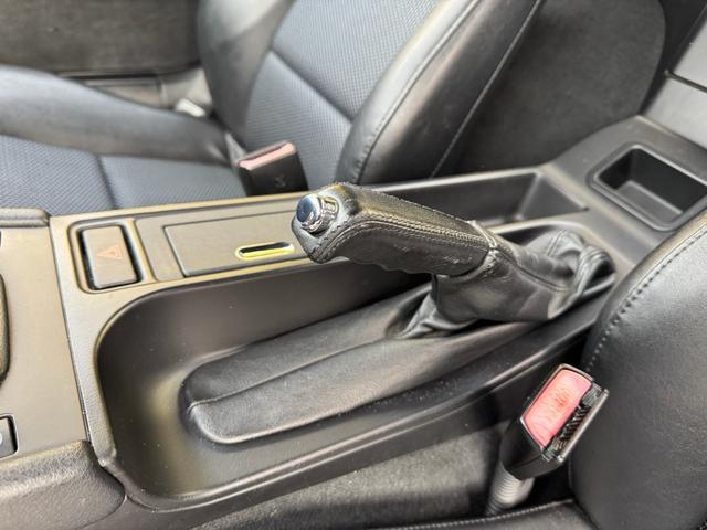 Z3ロードスター 2.2i 5速MT ハードトップ付 BBS17AW 記録簿 スペアキー ETC ブラックレザー ホロ綺麗(29枚目)