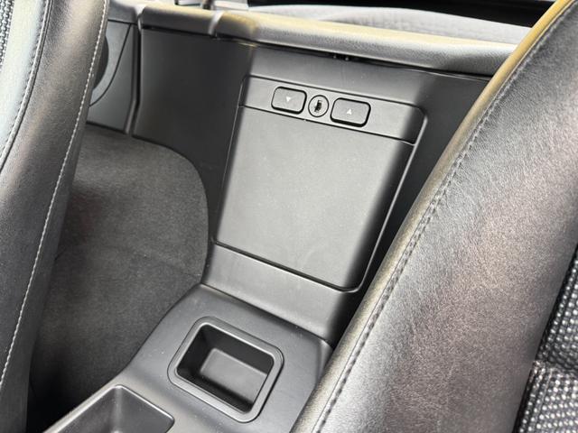 Z3ロードスター 2.2i 5速MT ハードトップ付 BBS17AW 記録簿 スペアキー ETC ブラックレザー ホロ綺麗(33枚目)