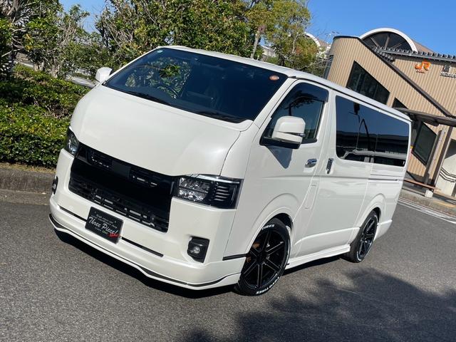 ハイエースバン スーパーＧＬ　ダークプライムＩＩ　４１５コブラカスタム車両　ベットキット付き　１．５インチダウン　ビッグＸ１１ナビ　ご来店予約お願い致します（12枚目）
