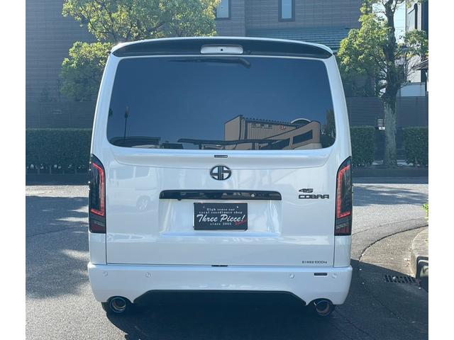 ハイエースバン スーパーＧＬ　ダークプライムＩＩ　４１５コブラカスタム車両　ベットキット付き　１．５インチダウン　ビッグＸ１１ナビ　ご来店予約お願い致します（14枚目）