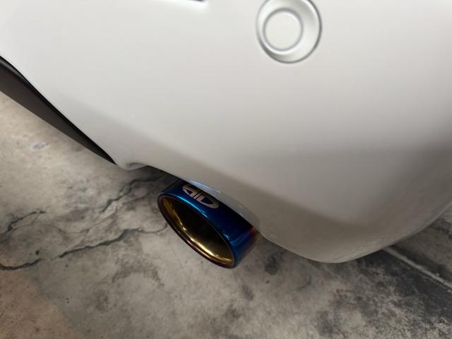 ハイエースバン スーパーＧＬ　ダークプライムＩＩ　４１５コブラカスタム車両　ベットキット付き　１．５インチダウン　ビッグＸ１１ナビ　ご来店予約お願い致します（23枚目）