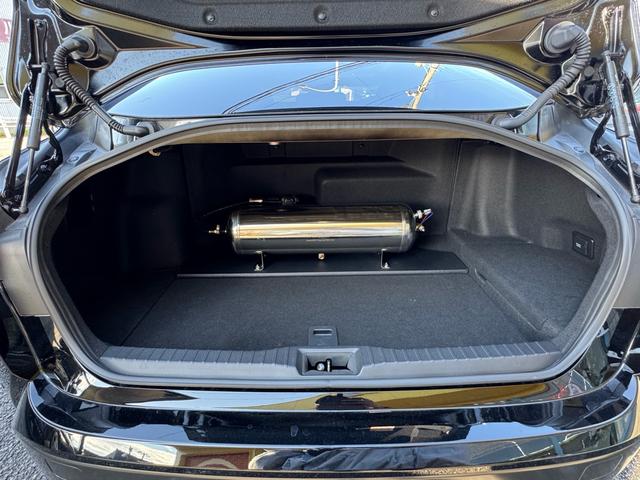 ＭＩＲＡＩ Ｚ　エグゼクティブパッケージ　エアサス構造変更済　禁煙ワンオーナ車　ワンオフ２１ＡＷ　パノラマルーフ　ＪＢＬサウンド　シートヒーター＆ベンチレーション（48枚目）