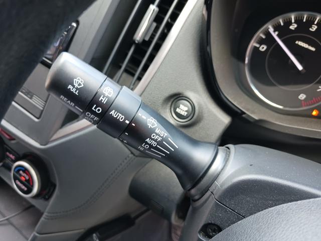 インプレッサスポーツ 1.6i-Lアイサイト 車検整備付 走行36000キロ 1600ILアイサイト衝突軽減ブレーキ ステアリングパドルシフト レーダークルーズコントロール レーンキープアシスト 禁煙車 オートビークルホールド  電動パーキング(20枚目)