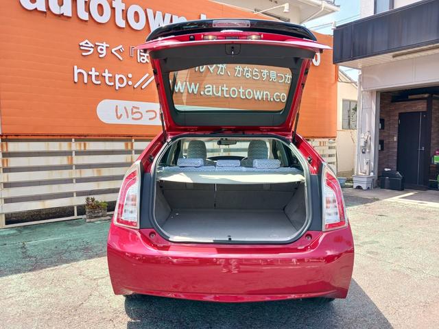 プリウス G 禁煙車 平成24年式1.8G後期 走行52120キロ パワーシート 純正SDナビTV バックカメラ ETC クルーズコントロール スマートキー プッシュスターター 電動格納ウインカードアミラー アルミ(32枚目)
