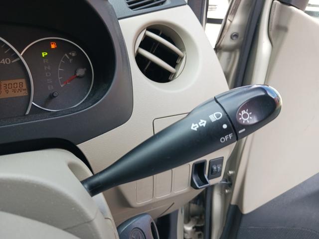 ミラ Ｘ　禁煙車！！当店下取車！！平成２２年式！！グレードＸ！！ＣＶＴオートマ！！ＥＴＣ！！キーレスエントリー！！ＡＢＳ！！電動格納式ドアミラー！！フロントＵＶカットガラス！！プライバシーガラス！！ドアバイザー（15枚目）