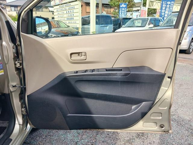 ミラ Ｘ　禁煙車！！当店下取車！！平成２２年式！！グレードＸ！！ＣＶＴオートマ！！ＥＴＣ！！キーレスエントリー！！ＡＢＳ！！電動格納式ドアミラー！！フロントＵＶカットガラス！！プライバシーガラス！！ドアバイザー（34枚目）