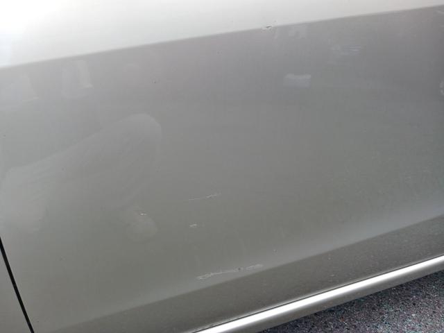 ミラ Ｘ　禁煙車！！当店下取車！！平成２２年式！！グレードＸ！！ＣＶＴオートマ！！ＥＴＣ！！キーレスエントリー！！ＡＢＳ！！電動格納式ドアミラー！！フロントＵＶカットガラス！！プライバシーガラス！！ドアバイザー（70枚目）