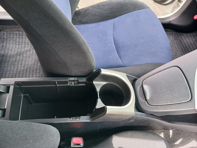 プリウス S 禁煙車 純正HDDナビ フルセグTV Bluetooth バックカメラ ETC HIDヘッドライト フォグランプ スマートキー プッシュスターターCD(録音)/DVD再生 純正15インチアルミホイール(35枚目)